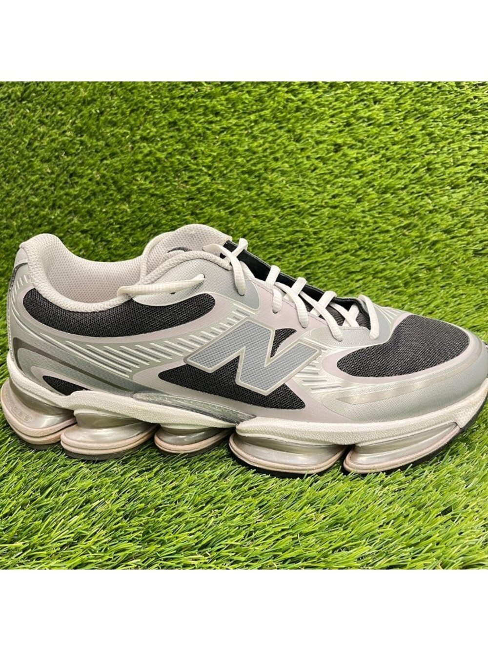 New Balance Abzorb 2000 Mens Size 12 Silver Athletic Running Shoes Sneakers